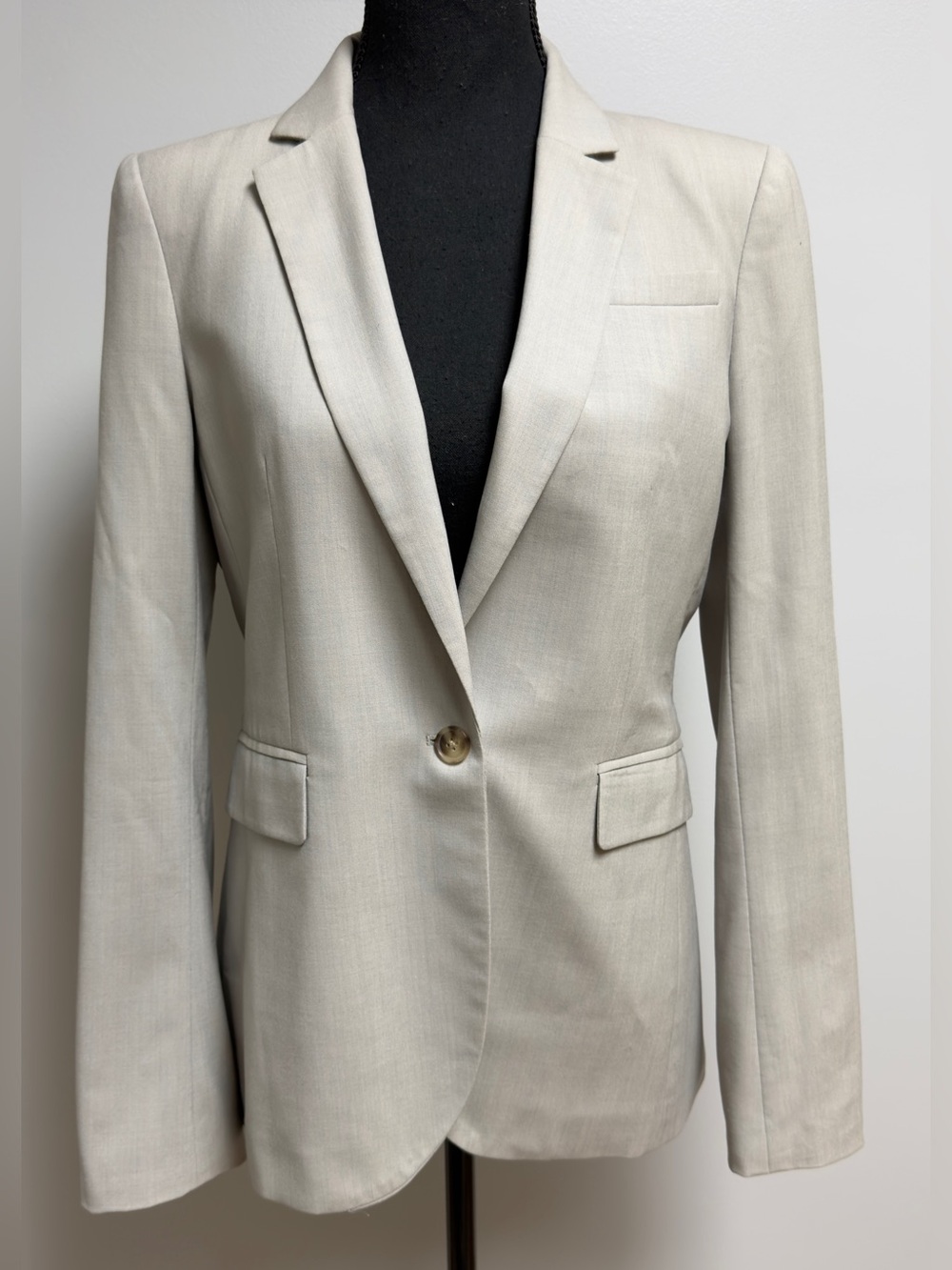 Banana Republic Stretch Tailored Blazer Suit Jacket Light Gray Beige Size 6